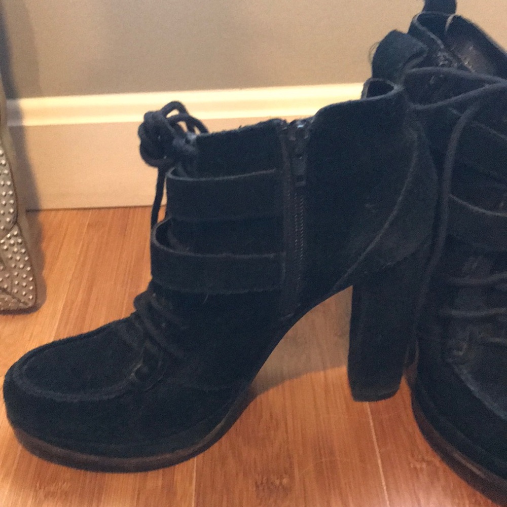 Booties - Picture 3 of 4